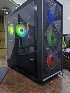 کیس گیمینگ i5-13400F و RX 6900XT